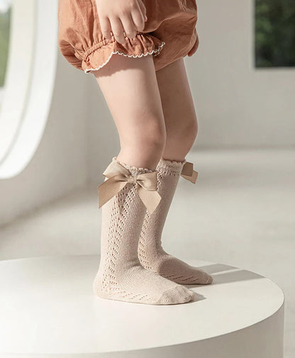 2023 New Kids Knee High Socks Baby Girls Boys Bow Long Sock Soft Cotton Mesh Breathable Children Hollow Out Socken For 0-7 Years