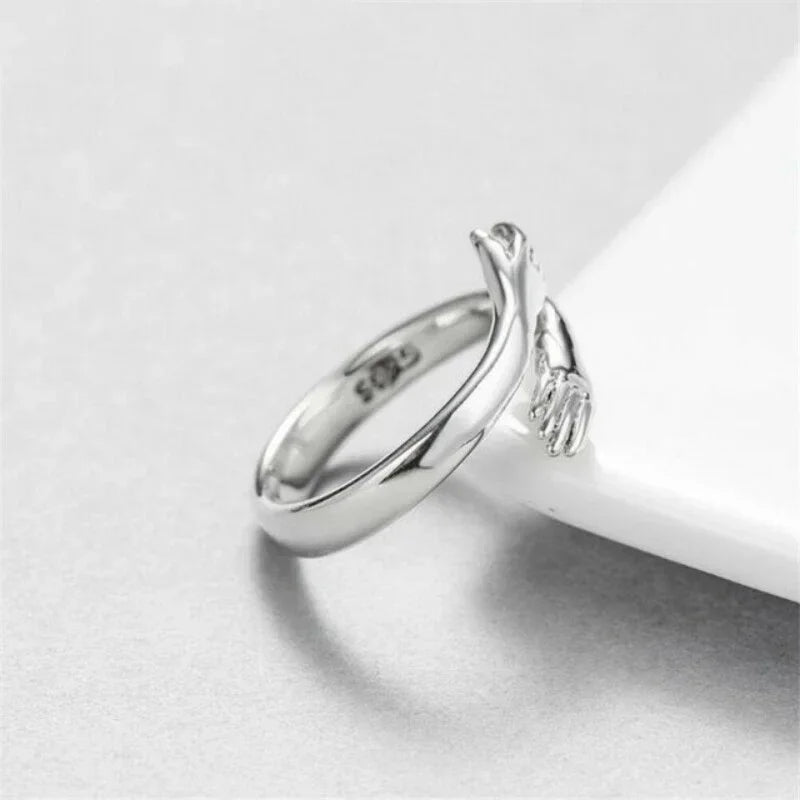 Gold Silver Color Hug Hands Ring Simple Design Finger Ring For Women Girls Elegant Silver Jewelry