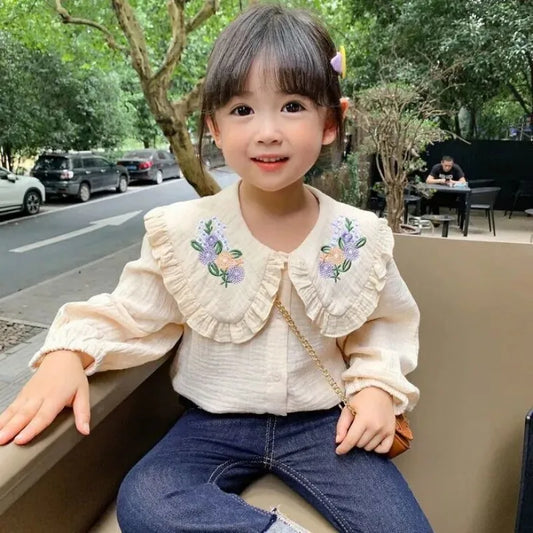 Baby girl doll collar shirt Spring and Autumn new children's Korean version long sleeved embroidered white shirt little girl top