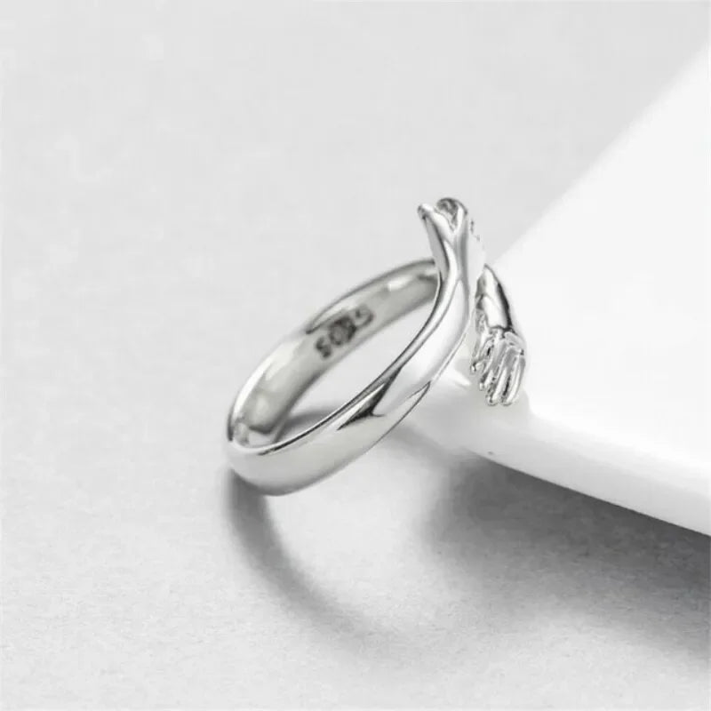 Gold Silver Color Hug Hands Ring Simple Design Finger Ring For Women Girls Elegant Silver Jewelry