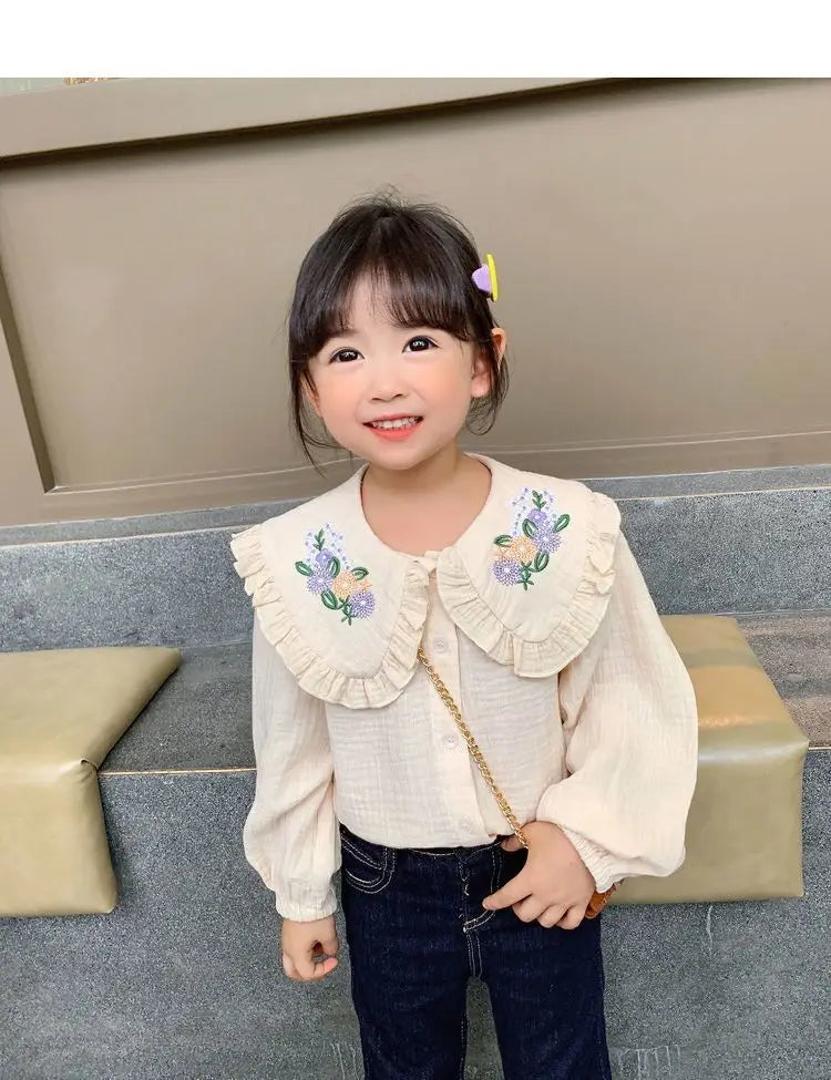 Baby girl doll collar shirt Spring and Autumn new children's Korean version long sleeved embroidered white shirt little girl top