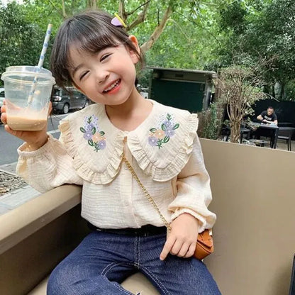 Baby girl doll collar shirt Spring and Autumn new children's Korean version long sleeved embroidered white shirt little girl top