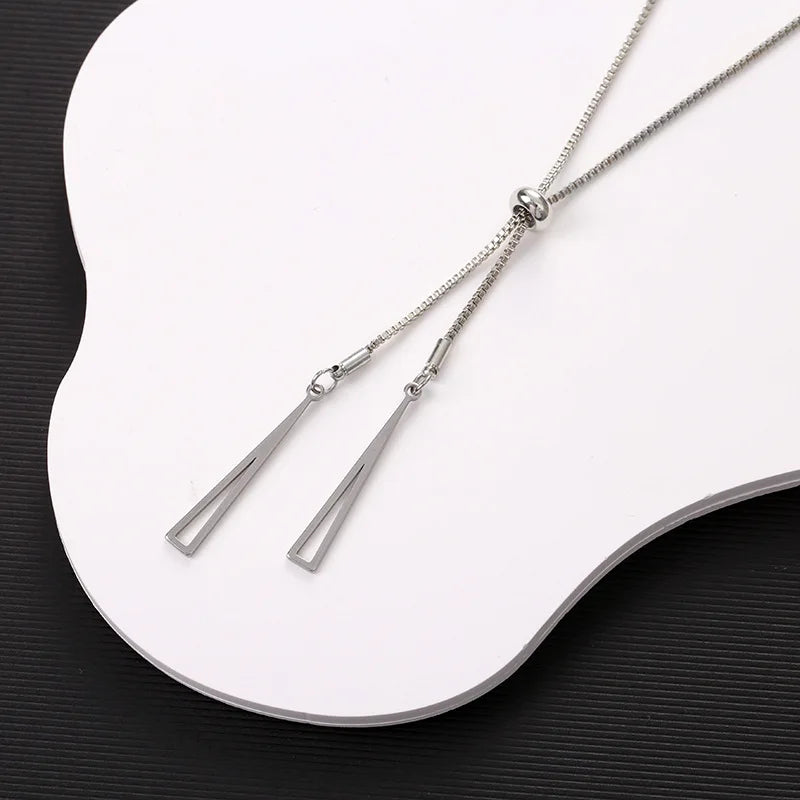 Korean Fashion Triangle Pendant Necklace For Women Jewelry 2025 Trending New Women's Geometric Sweater Necklaces Colar Kolye